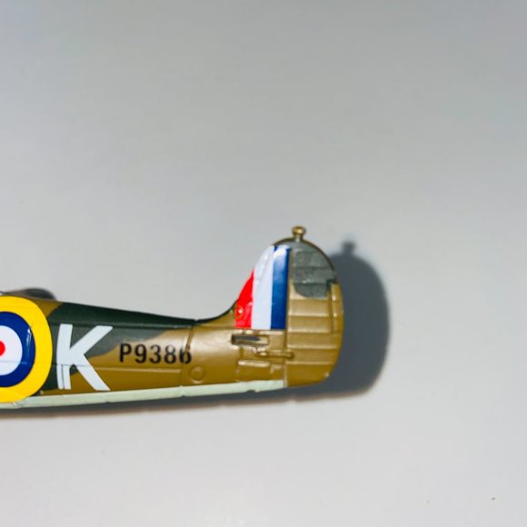 Matchbox Camo MKLA Spitfire British Fighter Plane - Picture 5 of 8